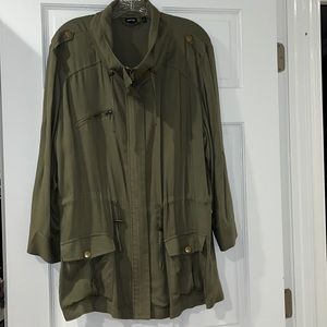 Apt 9. Army Green 3/4 Length Sleeve Jacket. Size XL.